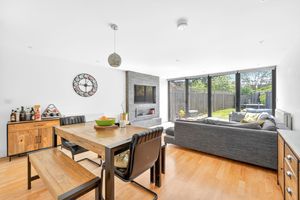 Photo 27- click for photo gallery